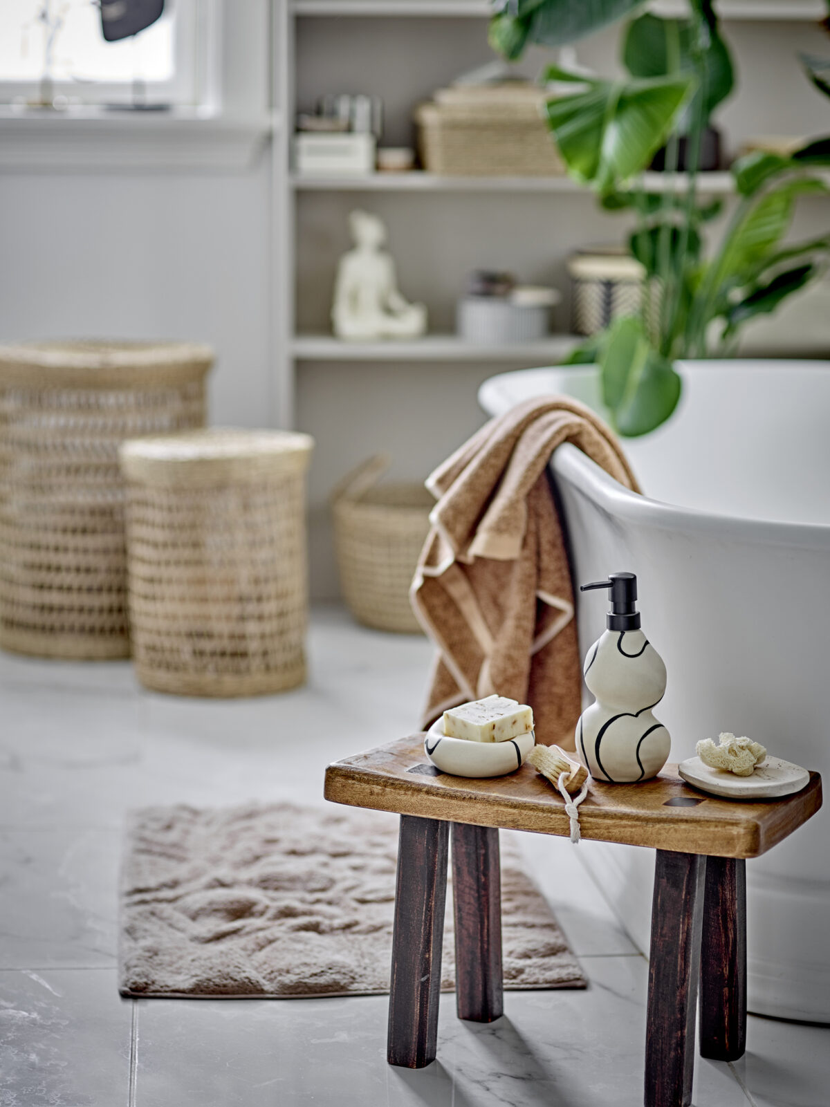 Minna Soap Dispenser, Balta, Akmuo - Image 4
